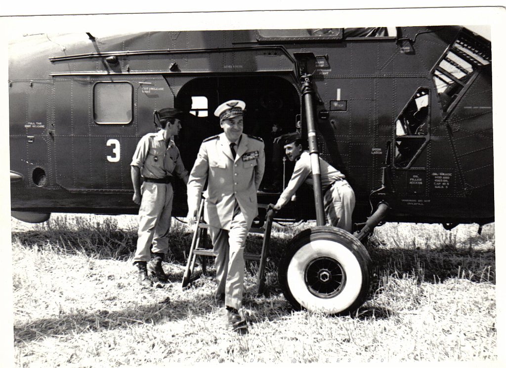 BOU SFER 06 JUILLET 1958 POSE DE LA PREMIERE PIERRE DU MONUMENT AUX MORTS 001.jpg